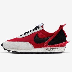 Women’s Nike Daybreak Undercover